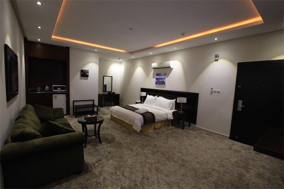 Taleen Granada Aparthotel 3*